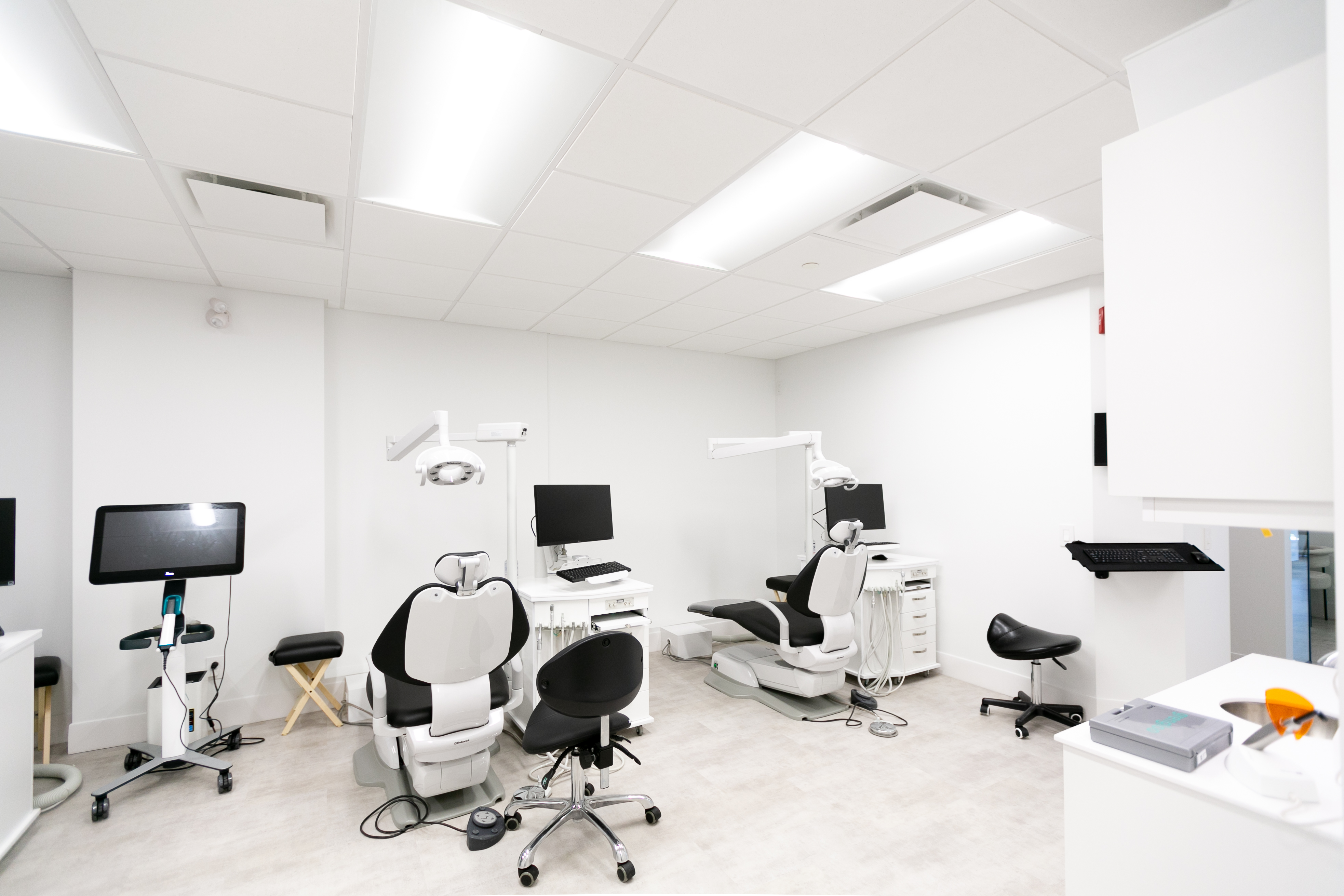 Clean clinical treatment room representing orthodontic services
